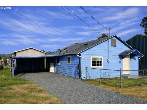 110 N 12th St, Lakeside, OR, 97449 | Card Image