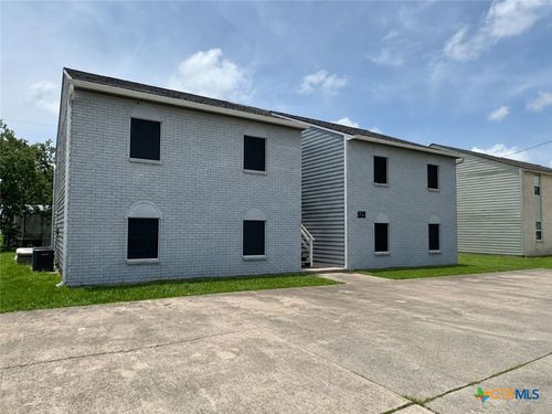 409 S Bauer Dr, Port Lavaca, TX, 77979-3762 | Card Image