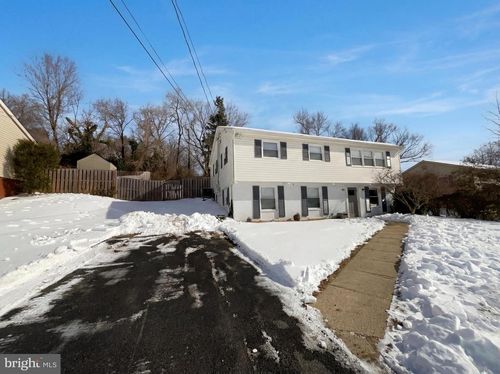 6515 Carriage Dr, ALEXANDRIA, VA, 22310-3303 | Card Image