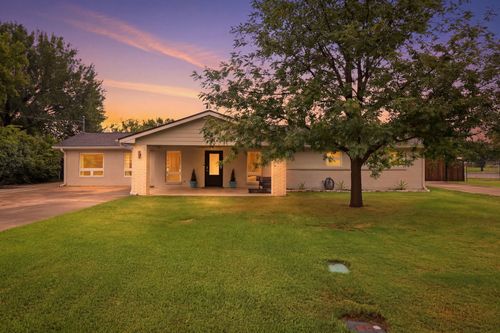 2815 Roosevelt Dr, Dwg, TX, 76016-5914 | Card Image