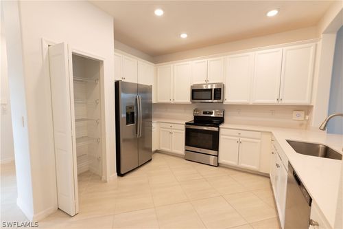 1645 Alameda Dr, Naples, FL, 34120-5703 | Card Image