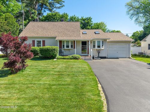 13 Saratoga Dr, Glenville, NY, 12302-5407 | Card Image