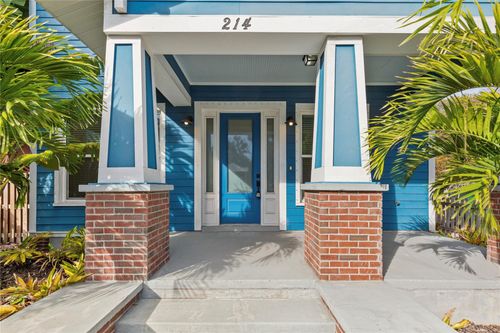 214 E Floribraska Ave, TAMPA, FL, 33603-5929 | Card Image