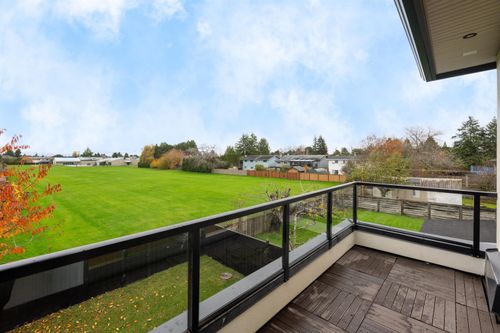 3651 Bowen Dr, Richmond, BC, V7C4C8 | Card Image