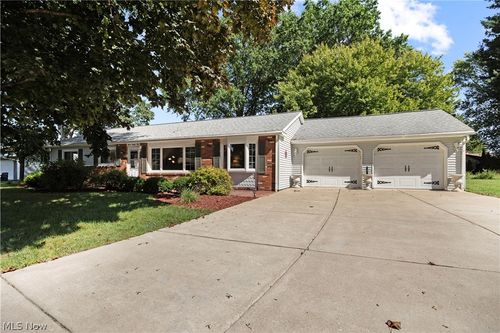 1232 Marina Dr, Huron, OH, 44839-2609 | Card Image