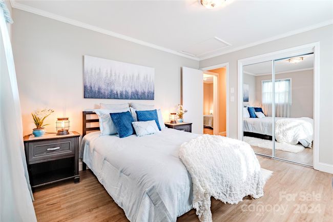 Primary bedroom toward hallway! | Image 17