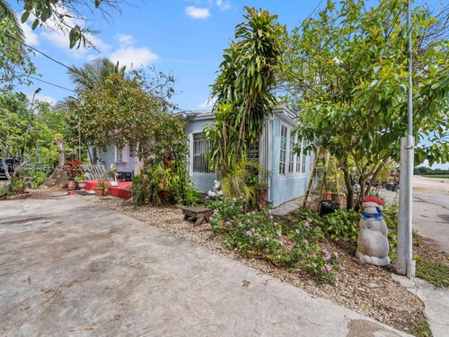 35405 Sw 192nd Ave, Homestead, FL, 33034-5305 | Card Image