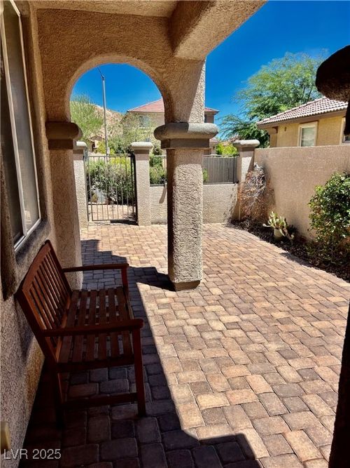 9405 Andesite Hollow Ct, Las Vegas, NV, 89178-8224 | Card Image