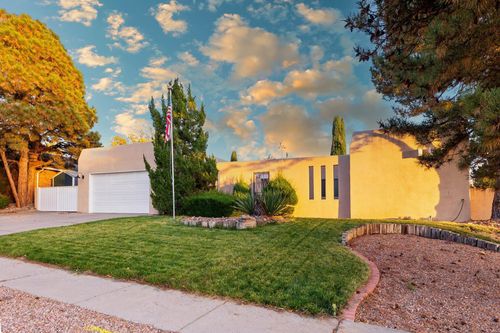9208 Galaxia Way Ne, Albuquerque, NM, 87111-1437 | Card Image