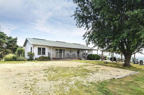 3138 W Michelle Road, Hanover, IL, 61041 | Card Image