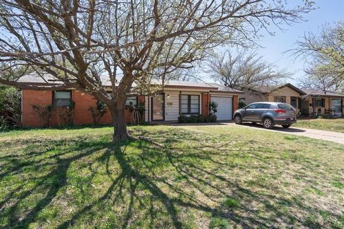 3111 Sherry Ln, Abilene, TX, 79603-2124 | Card Image