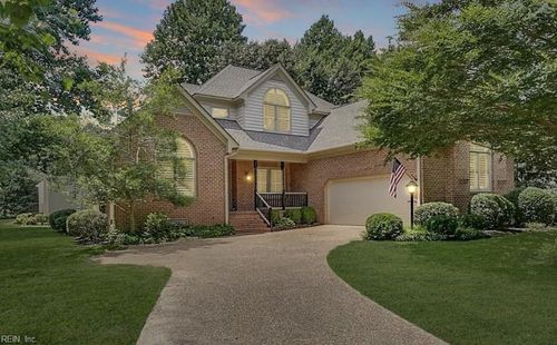 402 Alderwood Dr, Williamsburg, VA, 23185-2795 | Card Image