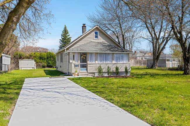 New concrete driveway | Image 16