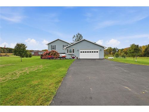 1044 290th St, Glenwood City, WI, 54013-7114 | Card Image