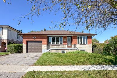 530 Dean Ave, House other with 3 bedrooms, 2 bathrooms and 3 parking in Oshawa ON | Image 1