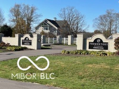 9235 Highpointe Ln, Zionsville, IN, 46077-0476 | Card Image