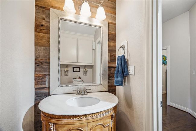 Powder bath near living room | Image 27