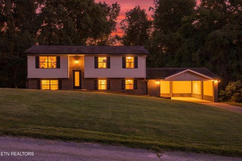 535 Bob White Dr, Loudon, TN, 37774-1570 | Card Image