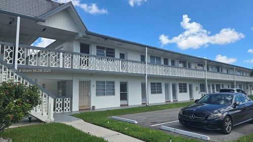 apt-25-11 Ne 204th St, Miami Gardens, FL, 33179-2447 | Card Image