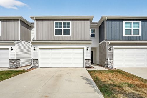 2541 Se Hawkins Ave, Cumming, IA, 50061 | Card Image