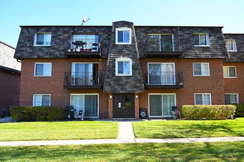 apt-3s-9360 Bay Colony Dr, Des Plaines, IL, 60016-3768 | Card Image