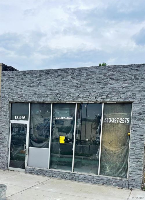 18416 Grand River Ave, Detroit, MI, 48223-2317 | Card Image