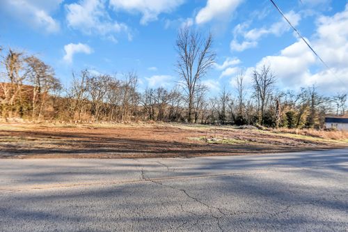 628 Old Highway 31 E 3, Bethpage, TN, 37022-8255 | Card Image