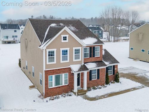 7025 Marigold Dr, Grand Blanc, MI, 48439-9667 | Card Image