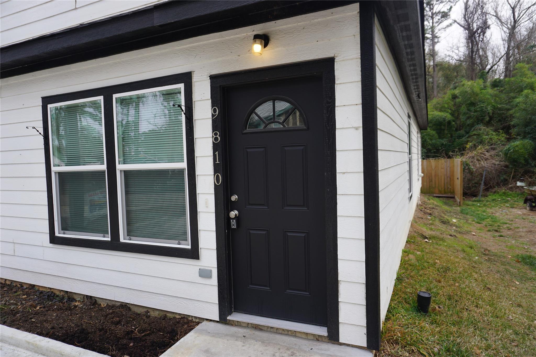 Residential Lease in Willis 3