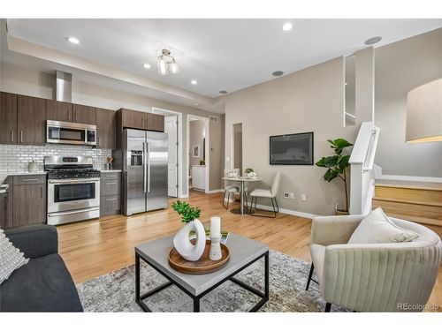 2-2327 Glenarm Pl, Denver, CO, 80205-3140 | Card Image