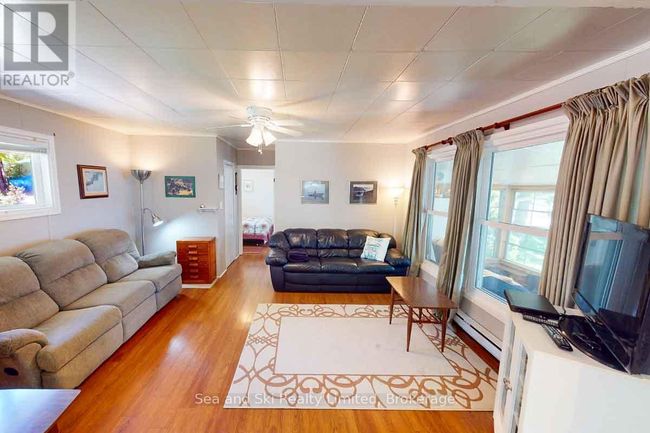 622469 Sideroad 7 Sideroad, House other with 2 bedrooms, 1 bathrooms and 6 parking in Chatsworth ON | Image 19