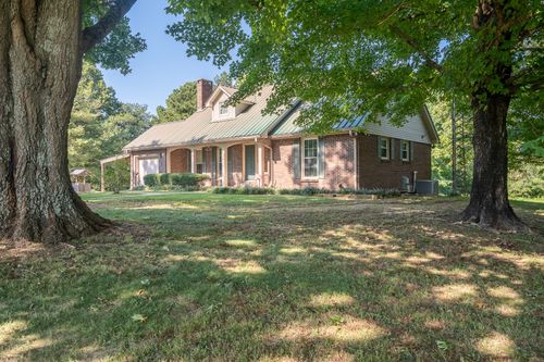 995 Lexington Hwy, Loretto, TN, 38469-2732 | Card Image