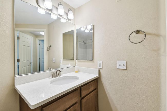Guest bathroom | Image 52