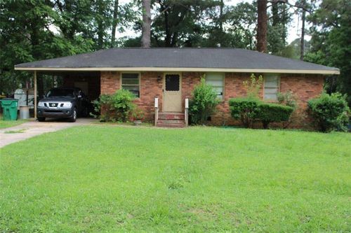 1147 Evelyn Dr, Forest Park, GA, 30297-3652 | Card Image