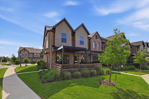 7315 Concha Dr, Grand Prairie, TX, 75054-6680 | Card Image