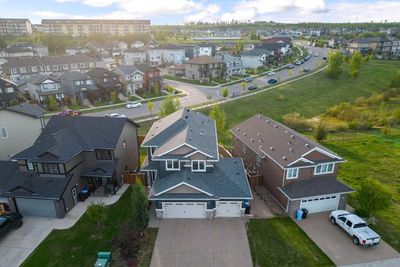 136 Gravelstone Rd, House detached with 5 bedrooms, 4 bathrooms and 6 parking in Fort Mcmurray AB | Image 2