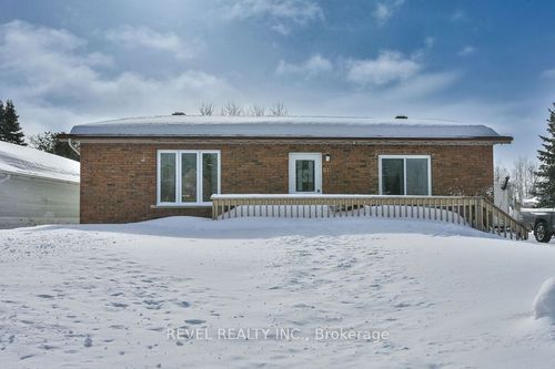 611 Gauthier St, Porcupine, ON, P0N1C0 | Card Image