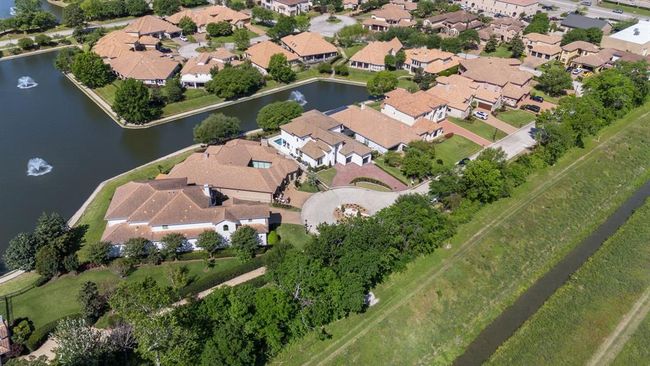 91 Lake Sterling Gate Dr, House other with 4 bedrooms, 5 bathrooms and 3 parking in Spring TX | Image 6