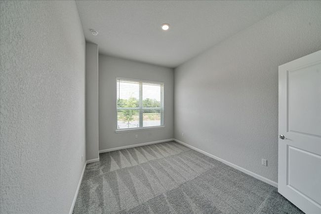 147 Cibolo Creek Loop, House other with 3 bedrooms, 2 bathrooms and 4 parking in Bastrop TX | Image 30