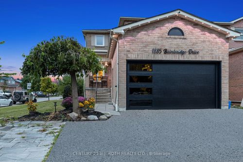 1885 Bainbridge Dr, Pickering, ON, L1V6G9 | Card Image