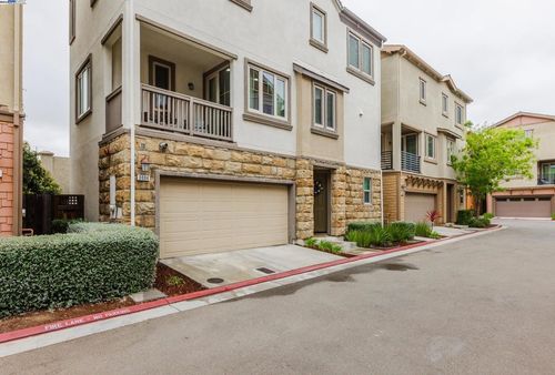 3004 Worthing Cmn, Livermore, CA, 94550-2009 | Card Image