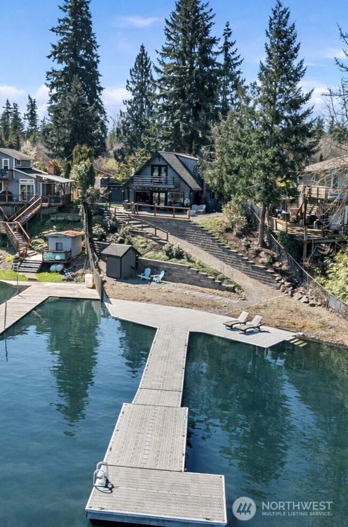 16714 Pleasant Beach Dr Se, Yelm, WA, 98597-9165 | Card Image