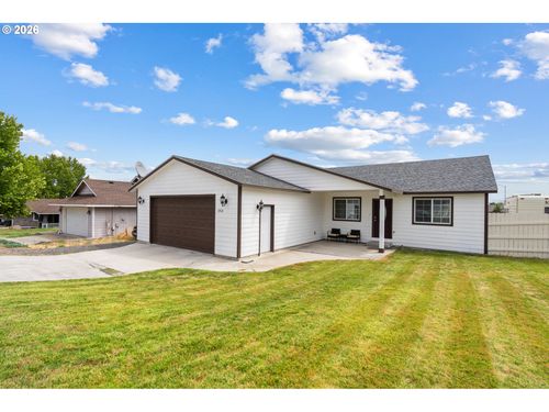 2511 Curlew St, Umatilla, OR, 97882 | Card Image