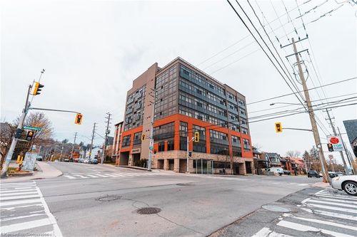 102-427 Aberdeen Ave, Hamilton, ON, L8P2S4 | Card Image