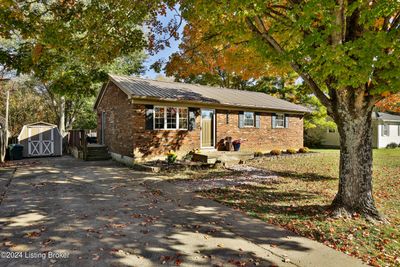 1364 Cross Keys Rd, House other with 3 bedrooms, 1 bathrooms and null parking in Shelbyville KY | Image 2