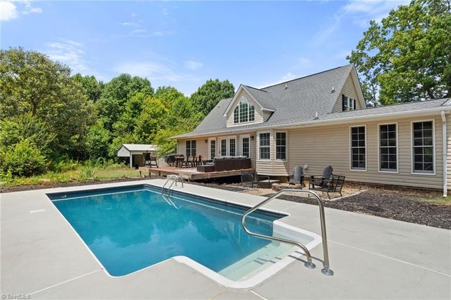 2224 Brower Mill Rd, House other with 3 bedrooms, 3 bathrooms and null parking in Seagrove NC | Image 40