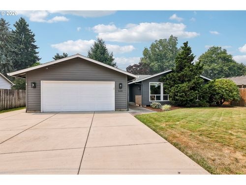 3495 Oak St, Hubbard, OR, 97032-9615 | Card Image