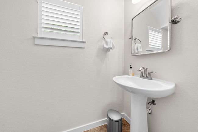 Bathroom with baseboards | Image 6