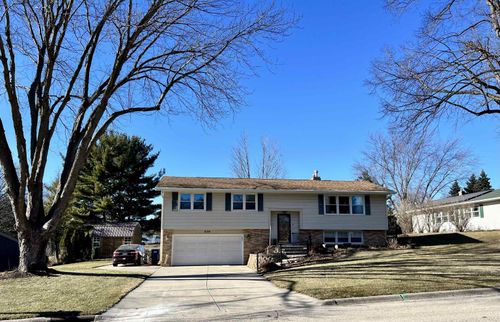 639 Sussex Dr, JANESVILLE, WI, 53546-1915 | Card Image