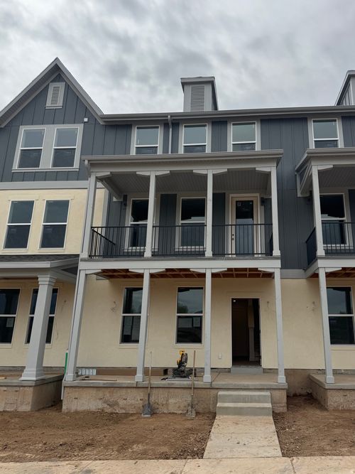 151-1472 N 1875 W, Layton, UT, 84041-2129 | Card Image